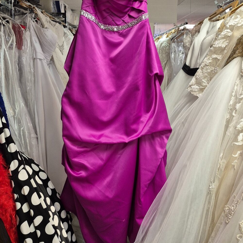 Formal Dress - Picture 2 of 2